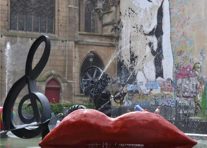 منزل للإقامة Pompidou Centre *
